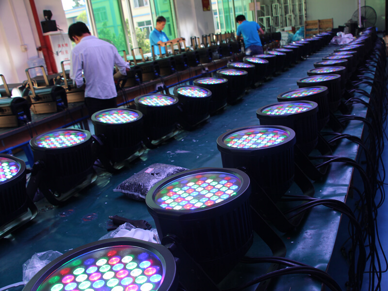 54 stücke RGBW Outdoor LED Par Leuchten