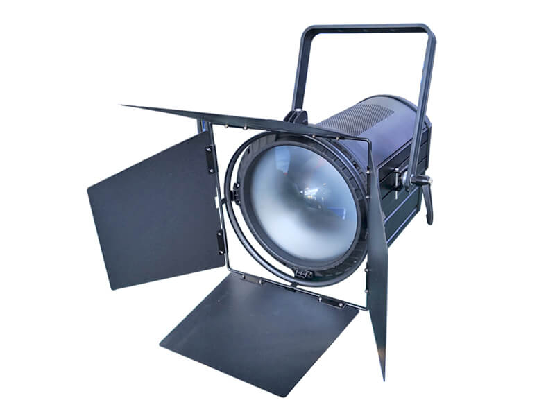 Ferngesteuertes 400-W-LED-Fresnel-Licht für Theater
