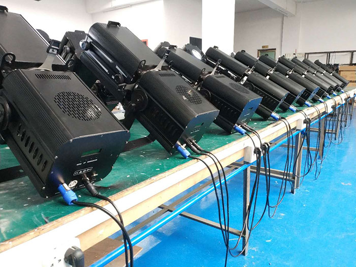 Was sind die weit verbreiteten LED-Oberflächenlichter für Bühnenbeleuchtung