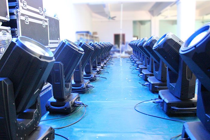 Computerbewegungskopfstrahllicht