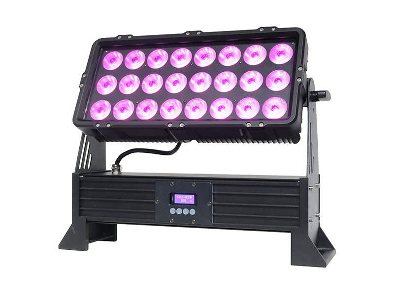 IP65 24 Stück 20 W RGBW 4 in 1 wasserdichtes Flutlicht