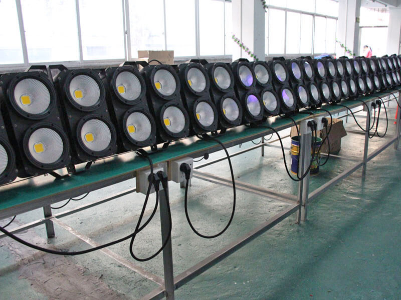 4 Köpfe COB LED Audience Blinder Light