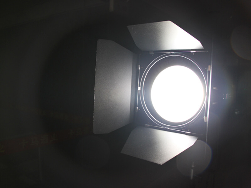 High Lux 200W LED-Fresnel-Licht für Art Studio