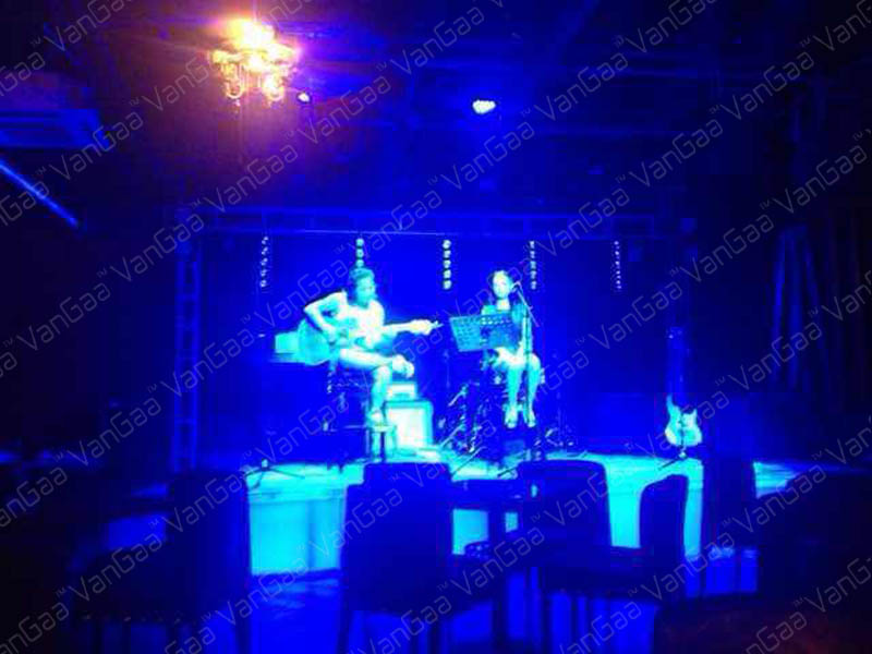 Pixel-Matrix Blinder-Licht aus Vangaa wurde in der Playbar in Xi'an in der Playbar verwendet