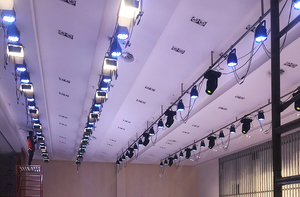 Multifunctional meeting room stage lighting.jpg